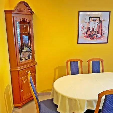 Furedi Appartement *